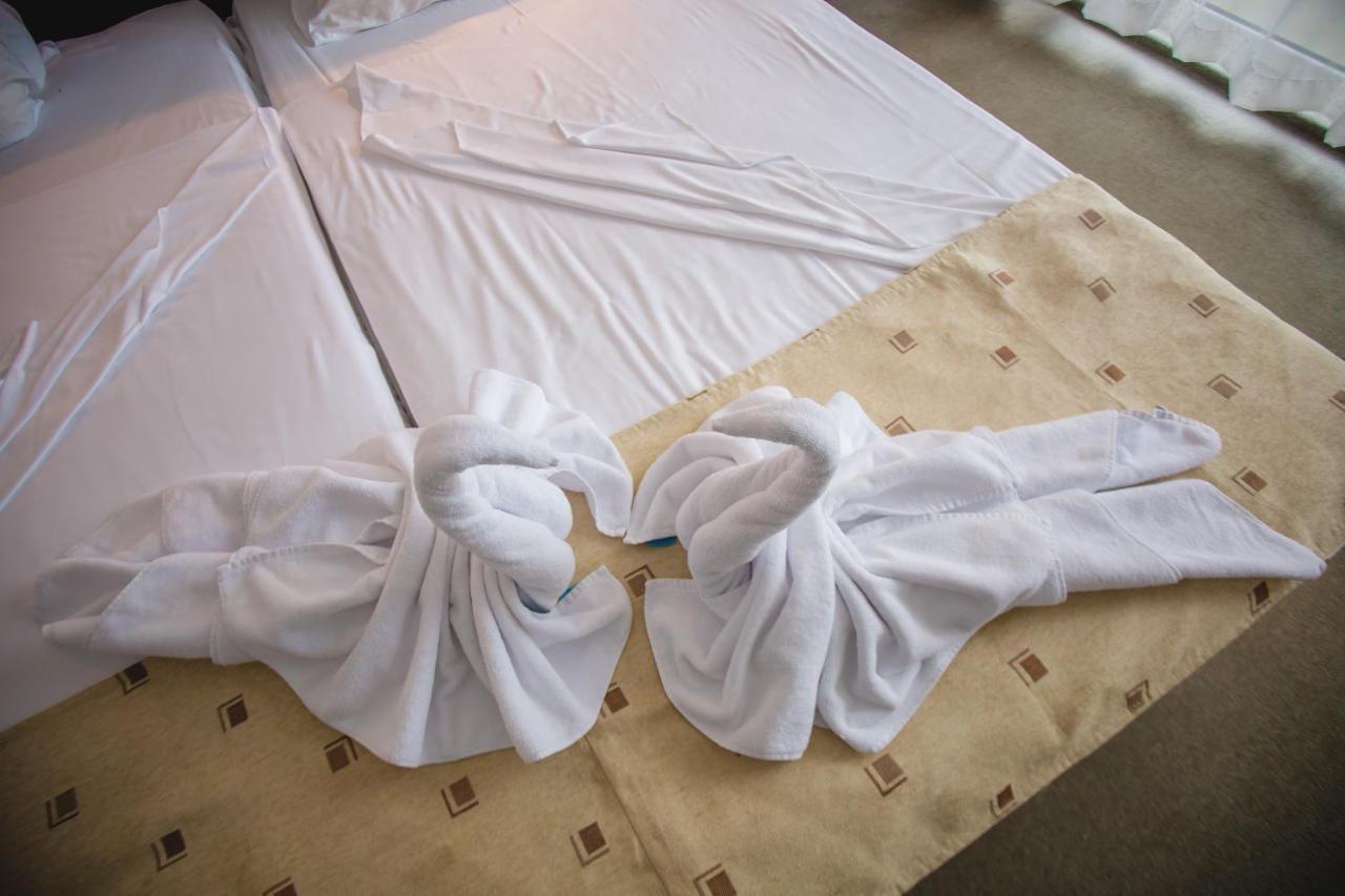 Deva Hotel Pantai Sunny Bagian luar foto