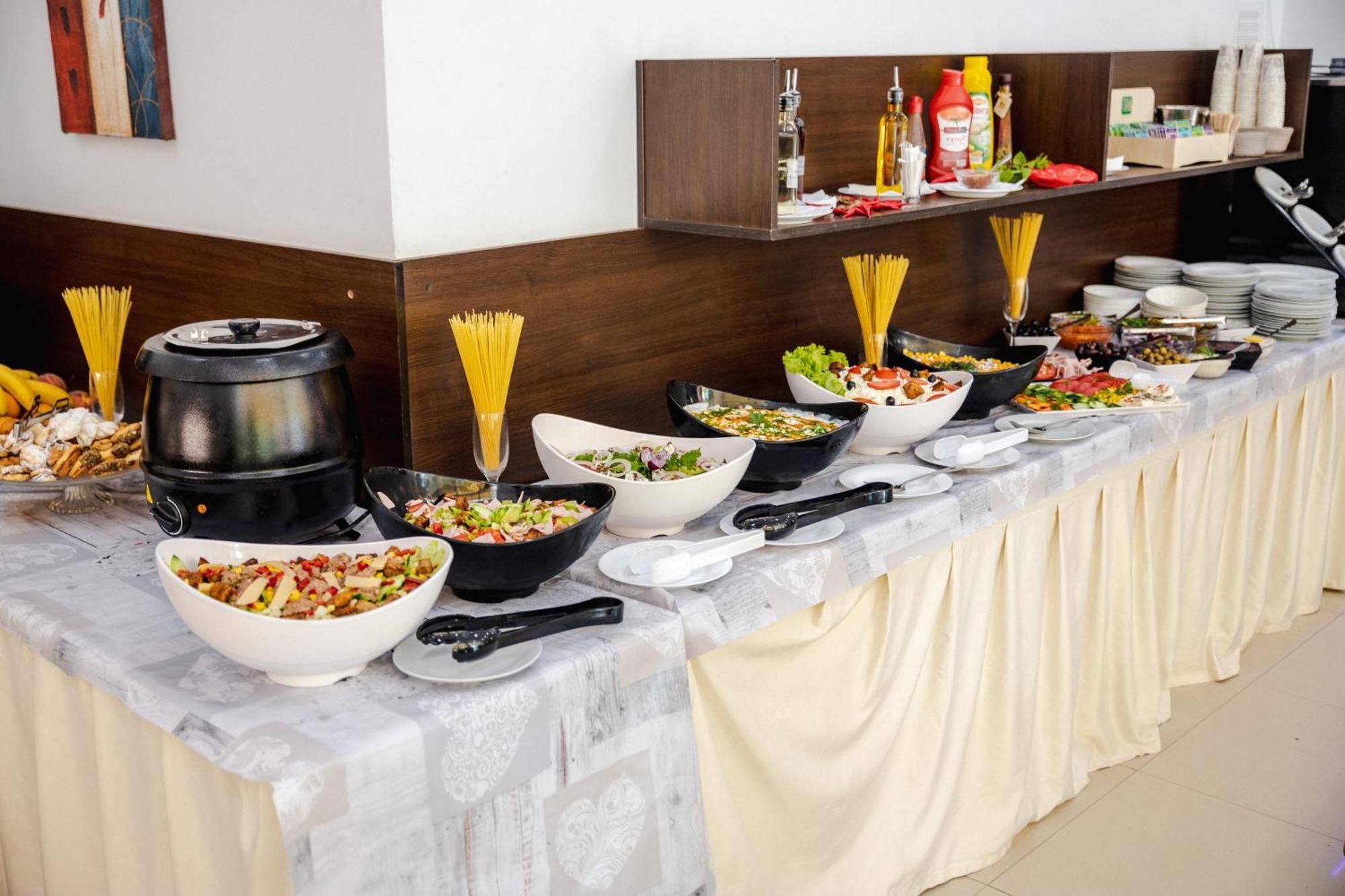 Deva Hotel Pantai Sunny Bagian luar foto
